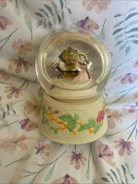 Schmid-Disney Beauty & The Beast Spinning Musical Snow Globe Water